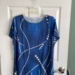 Dress - to the ankles